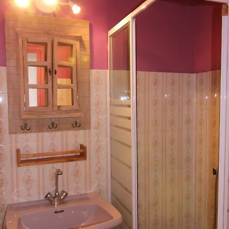 Apartment Cosy Pour 4 A L'alpe D'huez, Balcon Sud, Proche Pistes Et Commerces, Animaux Bienvenus - Fr-1-405-197 *
